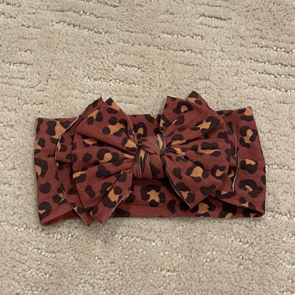 Baby bling cheetah print baby headband - Picture 4 of 8